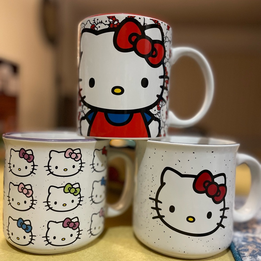 NWT! Hello Kitty bundle of 3 mugs.